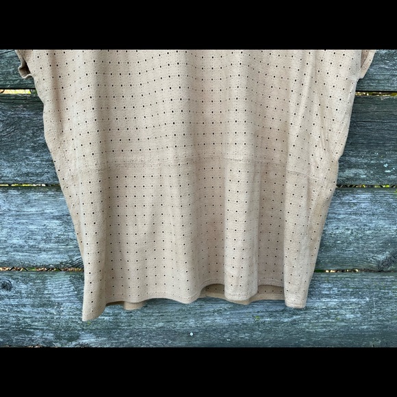 Vintage Alicia Herrera Suede Set - Picture 7 of 15